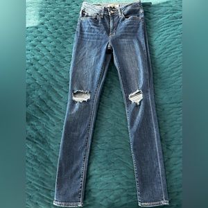 Levi’s 721 High Rise Skinny Blue Jeans